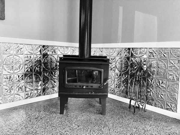 apm_acanthus_dado_fire