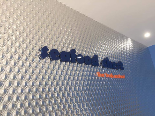 apm fishscale feature wall