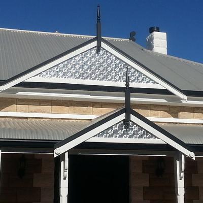 Apm Double Gable Opt