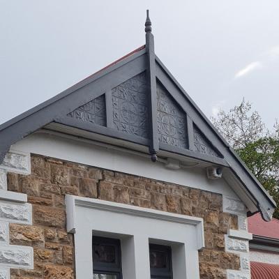 Rsz Apm Acanthus Gable